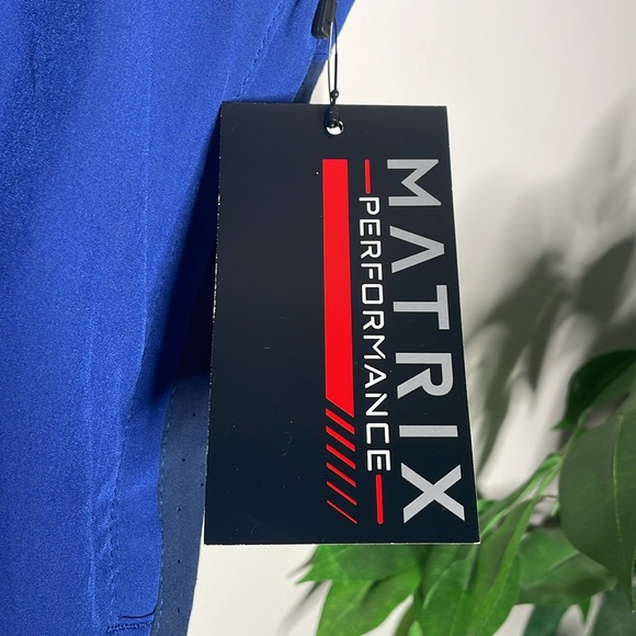 Matrix Performance Shorts - Picture 3 of 8